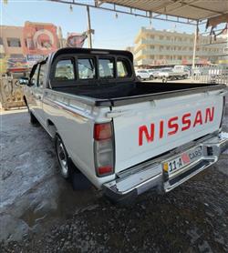 نيسان بيك اب